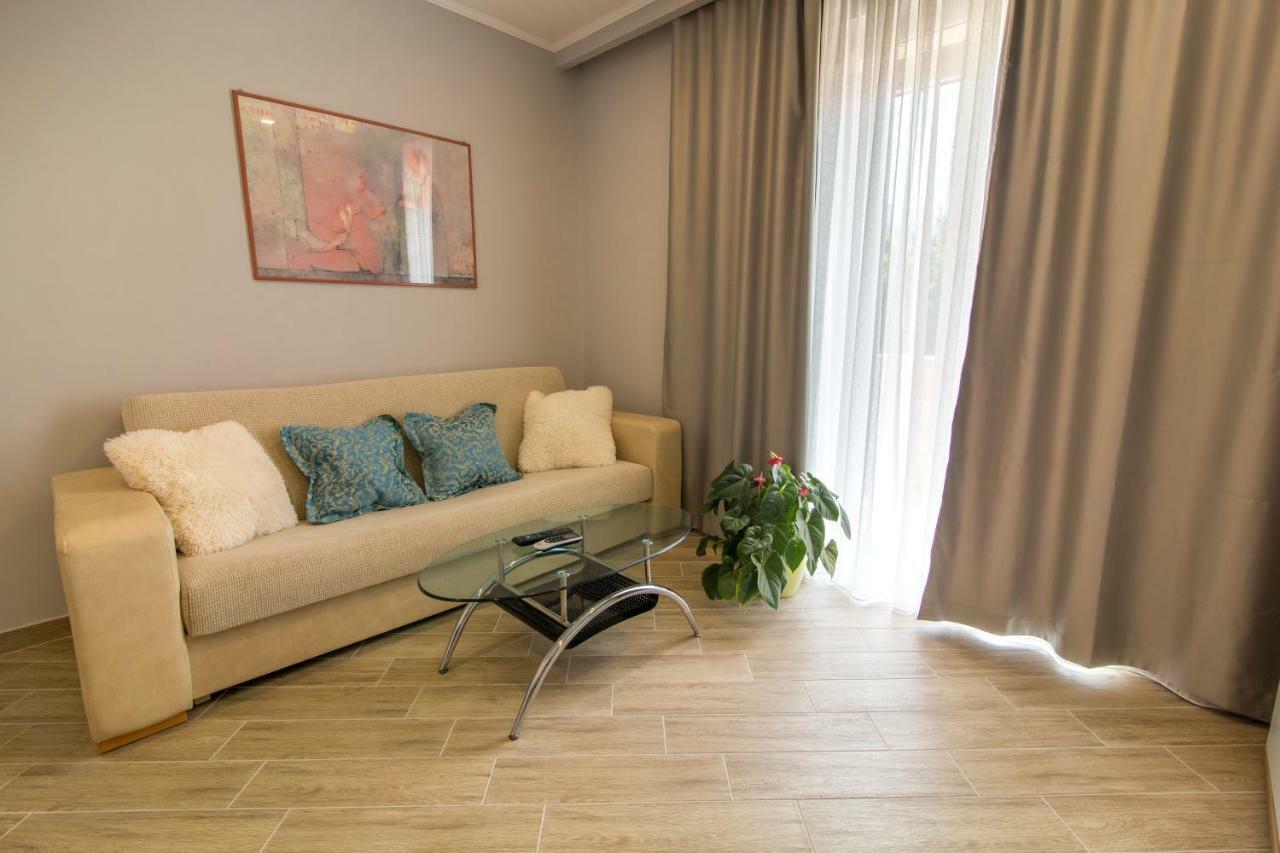 Apartments Smokva Makarska Exterior foto